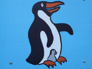bird-animal-paint-penguin-cheerful-figure-1151730-pxhere.com 1